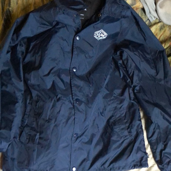 vans off the wall windbreaker